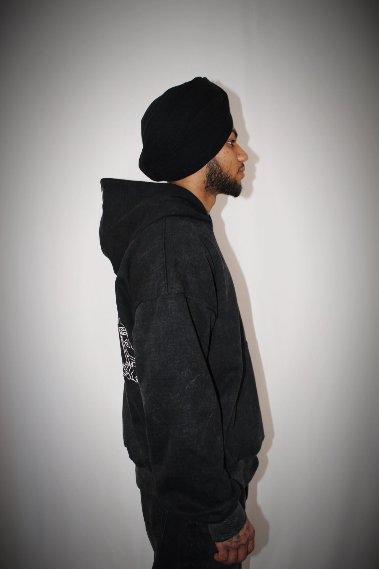 CHARDIKALA HEAVYWEIGHT BLACK ACID WASHED HOODIE